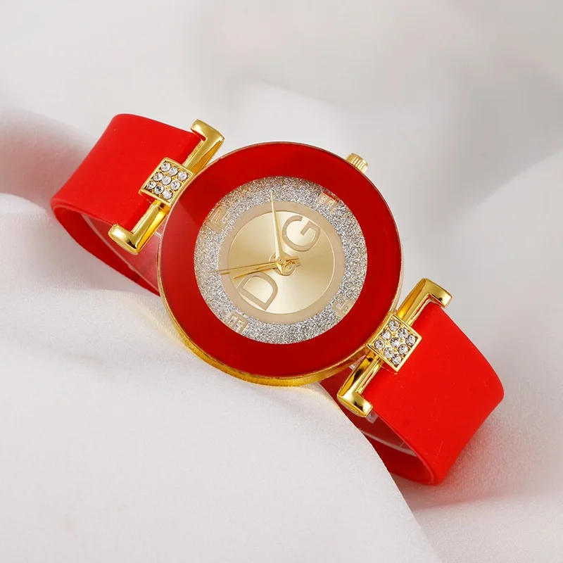 Luxury TOP DQG Brand Ladies Watch Red Silicone Diamond Men Digital Quartz Wrist Watches For Women Montre Femme Dropshipping Gift